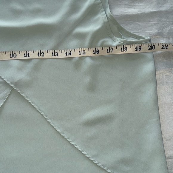 Banana Republic Layer Back Blousy Tank Dusty Teal Mint Green Lightweight Tiers - Picture 6 of 12